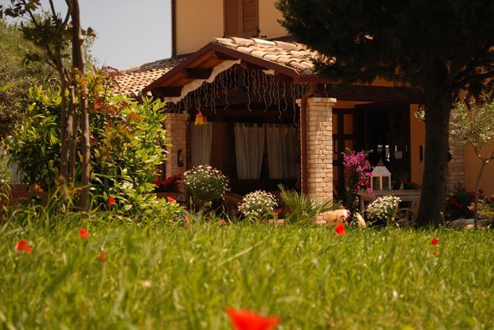 Briciola Di Sole Guest House Grottammare Exterior photo